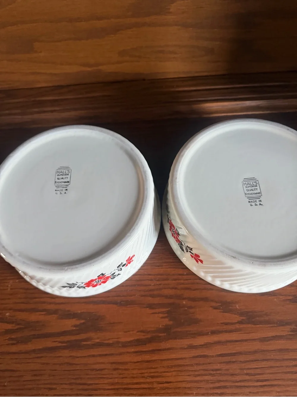 Vintage Hall’s Superior White Ceramic Floral Casserole Dish (Set of 2)